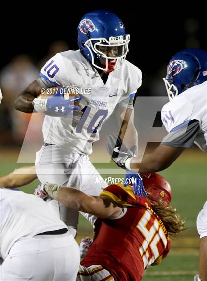Thumbnail 2 in Jesuit vs. Christian Brothers photogallery.