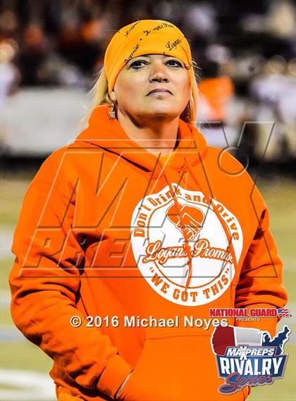 Thumbnail 1 in Evansville Mater Dei @ Evansville Reitz (2015 MaxPreps Rivalry Series) photogallery.