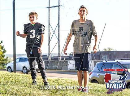 Thumbnail 2 in Evansville Mater Dei @ Evansville Reitz (2015 MaxPreps Rivalry Series) photogallery.