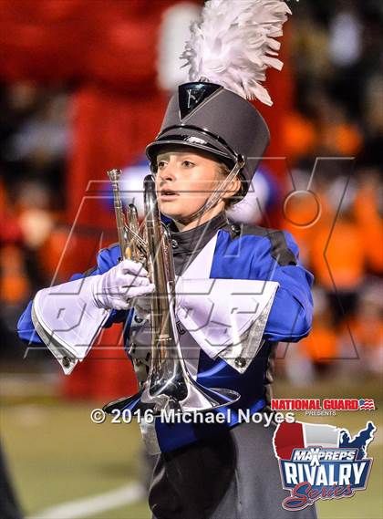 Thumbnail 1 in Evansville Mater Dei @ Evansville Reitz (2015 MaxPreps Rivalry Series) photogallery.