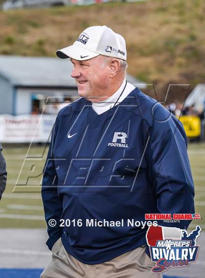 Thumbnail 2 in Evansville Mater Dei @ Evansville Reitz (2015 MaxPreps Rivalry Series) photogallery.