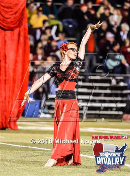 Thumbnail 3 in Evansville Mater Dei @ Evansville Reitz (2015 MaxPreps Rivalry Series) photogallery.