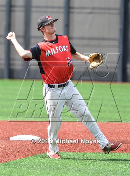 Thumbnail 3 in Milford vs La Salle (OHSAA Division 1 Regional) photogallery.