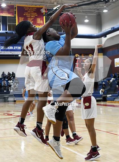 Thumbnail 3 in James Clemens @ Columbia photogallery.