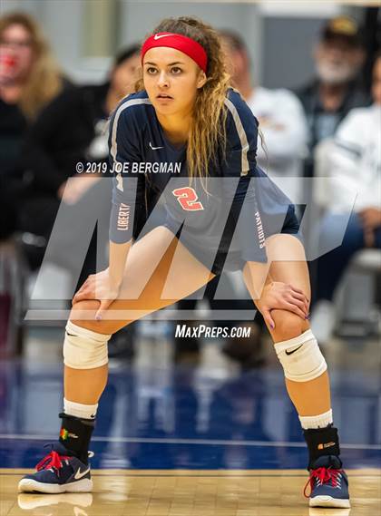 Thumbnail 1 in Liberty vs. Clovis West (CIF-CS D1 Final) photogallery.