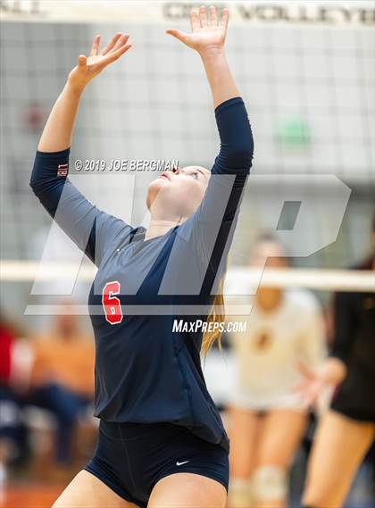 Thumbnail 2 in Liberty vs. Clovis West (CIF-CS D1 Final) photogallery.