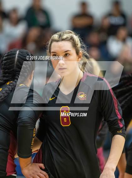 Thumbnail 2 in Liberty vs. Clovis West (CIF-CS D1 Final) photogallery.