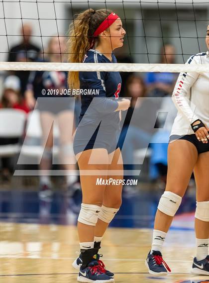 Thumbnail 2 in Liberty vs. Clovis West (CIF-CS D1 Final) photogallery.