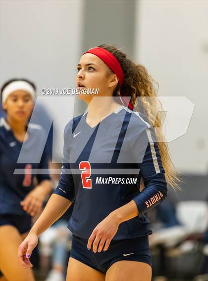 Thumbnail 1 in Liberty vs. Clovis West (CIF-CS D1 Final) photogallery.