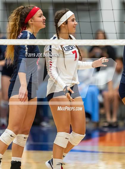 Thumbnail 3 in Liberty vs. Clovis West (CIF-CS D1 Final) photogallery.
