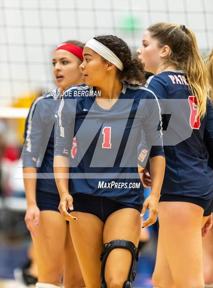 Thumbnail 1 in Liberty vs. Clovis West (CIF-CS D1 Final) photogallery.