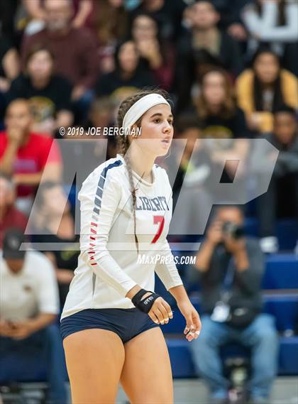 Thumbnail 2 in Liberty vs. Clovis West (CIF-CS D1 Final) photogallery.