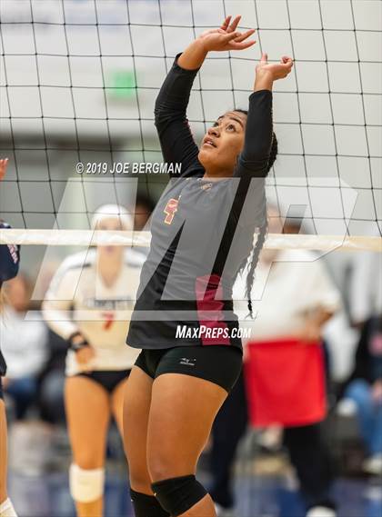 Thumbnail 3 in Liberty vs. Clovis West (CIF-CS D1 Final) photogallery.