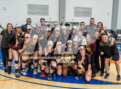 Thumbnail 1 in Liberty vs. Clovis West (CIF-CS D1 Final) photogallery.