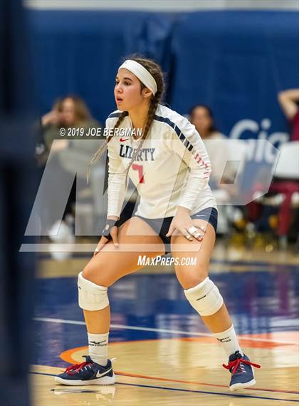 Thumbnail 3 in Liberty vs. Clovis West (CIF-CS D1 Final) photogallery.
