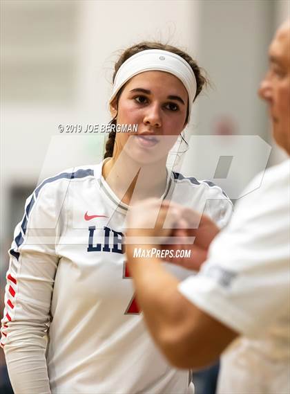Thumbnail 1 in Liberty vs. Clovis West (CIF-CS D1 Final) photogallery.