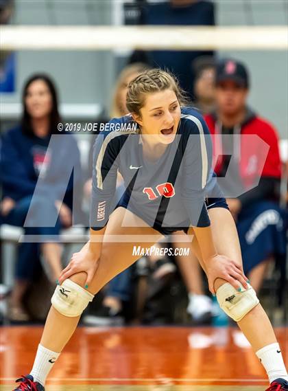 Thumbnail 1 in Liberty vs. Clovis West (CIF-CS D1 Final) photogallery.