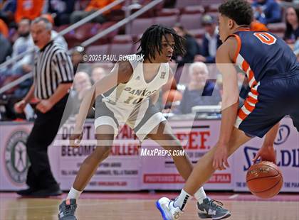 Thumbnail 2 in Sankofa Freedom Academy vs. Neighborhood Academy (PIAA 1A Championship) photogallery.