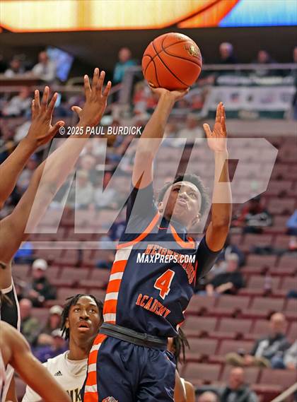Thumbnail 3 in Sankofa Freedom Academy vs. Neighborhood Academy (PIAA 1A Championship) photogallery.