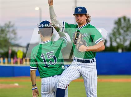 Thumbnail 1 in Spoto @ Sumner photogallery.