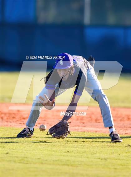 Thumbnail 2 in Spoto @ Sumner photogallery.