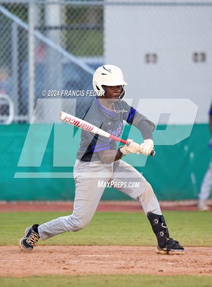 Thumbnail 2 in Spoto @ Sumner photogallery.