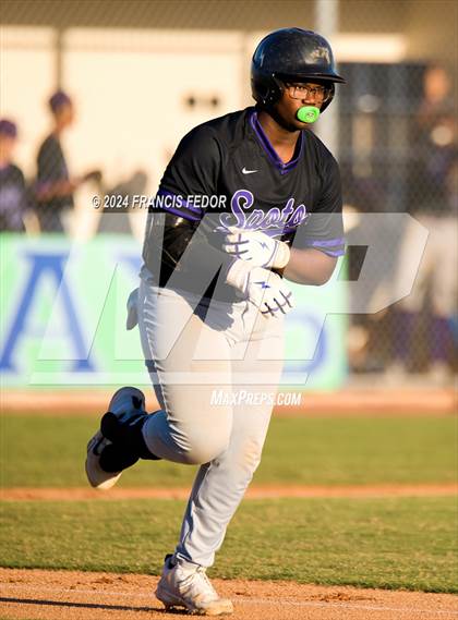 Thumbnail 1 in Spoto @ Sumner photogallery.