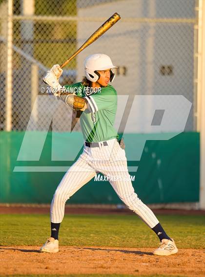 Thumbnail 1 in Spoto @ Sumner photogallery.
