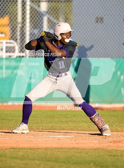 Thumbnail 3 in Spoto @ Sumner photogallery.