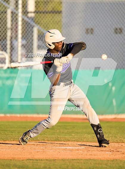 Thumbnail 1 in Spoto @ Sumner photogallery.