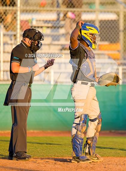 Thumbnail 1 in Spoto @ Sumner photogallery.