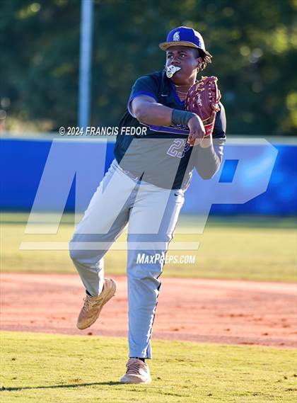 Thumbnail 2 in Spoto @ Sumner photogallery.