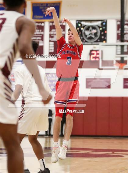 Thumbnail 3 in Fairport @ Aquinas Institute (Section 5 Class AA First Round) photogallery.