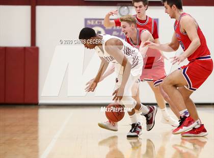 Thumbnail 3 in Fairport @ Aquinas Institute (Section 5 Class AA First Round) photogallery.