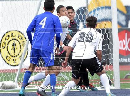 Thumbnail 3 in Saddleback Valley Christian vs. Fillmore (CIF-SS D7 Final) photogallery.