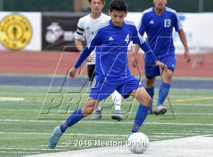 Thumbnail 1 in Saddleback Valley Christian vs. Fillmore (CIF-SS D7 Final) photogallery.