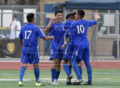 Thumbnail 1 in Saddleback Valley Christian vs. Fillmore (CIF-SS D7 Final) photogallery.