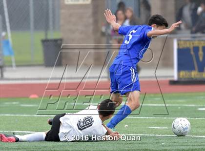 Thumbnail 3 in Saddleback Valley Christian vs. Fillmore (CIF-SS D7 Final) photogallery.