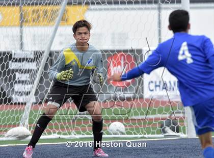 Thumbnail 3 in Saddleback Valley Christian vs. Fillmore (CIF-SS D7 Final) photogallery.