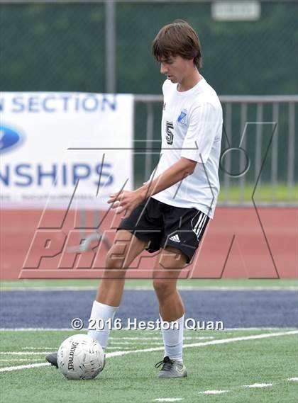 Thumbnail 2 in Saddleback Valley Christian vs. Fillmore (CIF-SS D7 Final) photogallery.