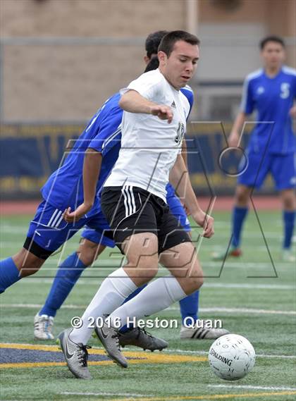 Thumbnail 3 in Saddleback Valley Christian vs. Fillmore (CIF-SS D7 Final) photogallery.