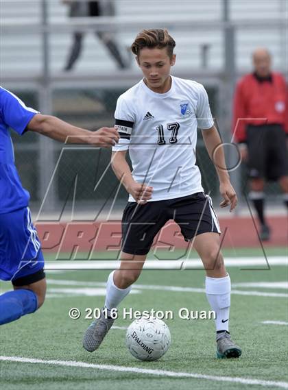 Thumbnail 1 in Saddleback Valley Christian vs. Fillmore (CIF-SS D7 Final) photogallery.