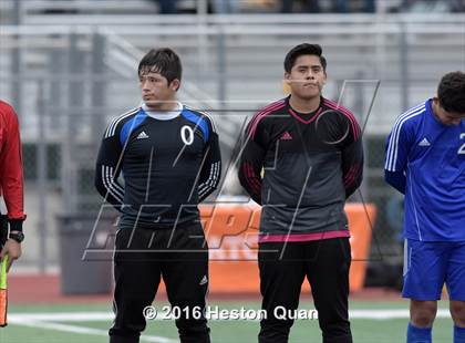 Thumbnail 2 in Saddleback Valley Christian vs. Fillmore (CIF-SS D7 Final) photogallery.