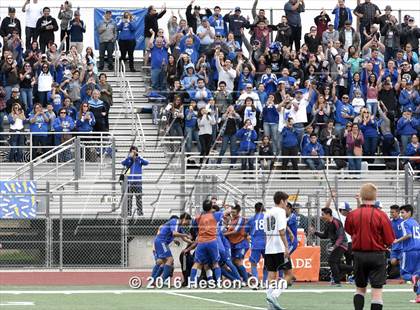 Thumbnail 1 in Saddleback Valley Christian vs. Fillmore (CIF-SS D7 Final) photogallery.