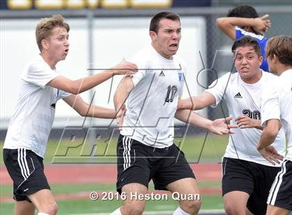 Thumbnail 3 in Saddleback Valley Christian vs. Fillmore (CIF-SS D7 Final) photogallery.