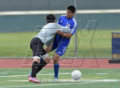 Thumbnail 2 in Saddleback Valley Christian vs. Fillmore (CIF-SS D7 Final) photogallery.