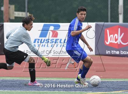 Thumbnail 3 in Saddleback Valley Christian vs. Fillmore (CIF-SS D7 Final) photogallery.