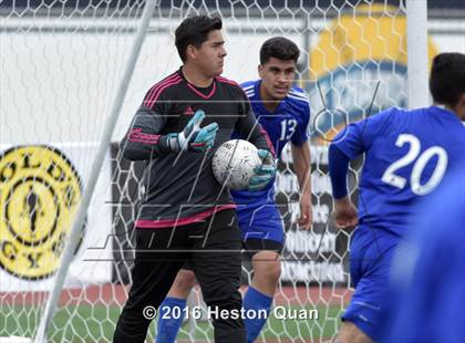 Thumbnail 3 in Saddleback Valley Christian vs. Fillmore (CIF-SS D7 Final) photogallery.