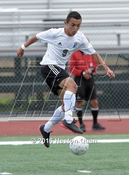 Thumbnail 3 in Saddleback Valley Christian vs. Fillmore (CIF-SS D7 Final) photogallery.