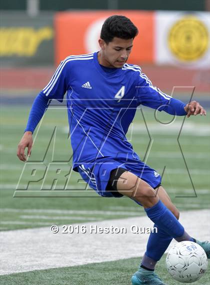 Thumbnail 2 in Saddleback Valley Christian vs. Fillmore (CIF-SS D7 Final) photogallery.